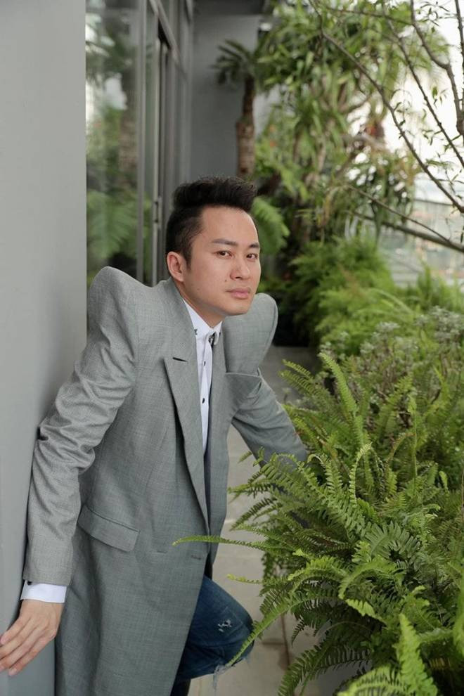 Vợ chồng ca sĩ Tùng Dương hiếm khi chia sẻ cuộc sống đời thường hay khoe khoang tài sản. Tuy nhiên, qua những bức ảnh nam ca sĩ đăng tải trên trang cá nhân, ngôi nhà Tùng Dương và vợ con đang ở cũng được hé lộ. Ảnh: FB Tung Dương