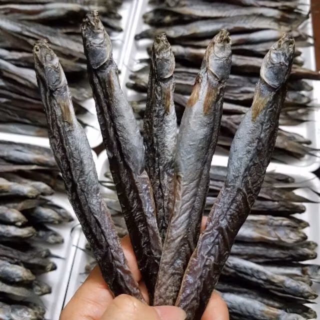 Trên thị trường, khô cá kèo có giá bán dao động từ 450.000 - 550.000 đồng/kg. Ảnh: BeeCost