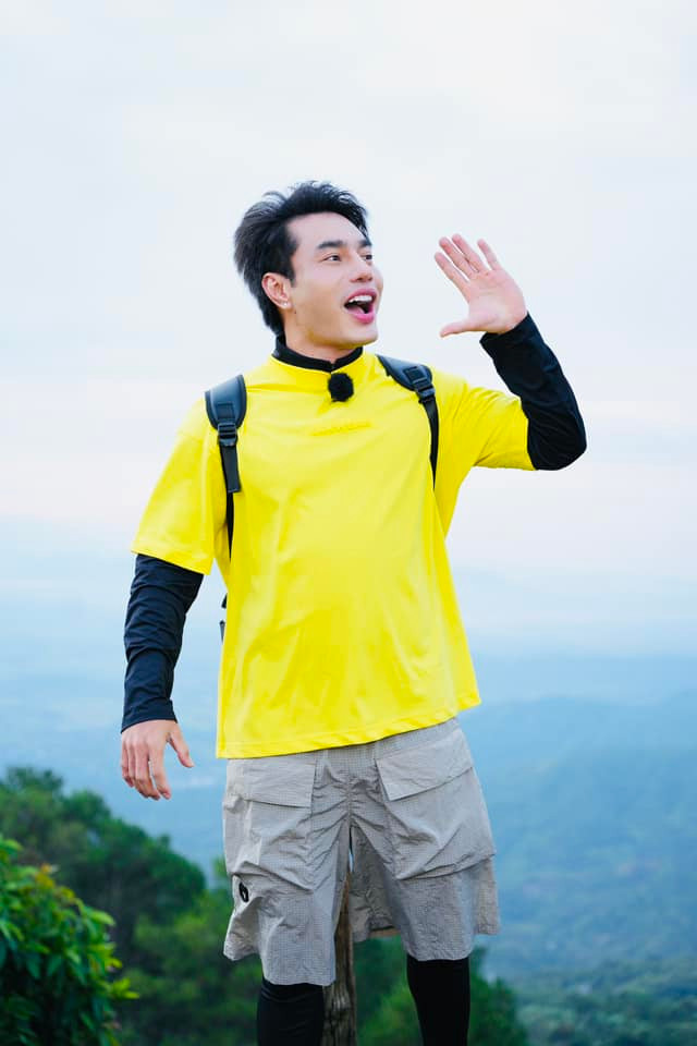 Lê Dương Bảo Lâm là diễn viên hài duyên dáng và hoạt ngôn. Anh nhận được cảm tình từ người xem và được các nhà sản xuất săn đón. Nhờ hoạt động nghệ thuật chăm chỉ, tên tuổi của Lê Dương Bảo Lâm nổi lên như diều gặp gió. Ảnh: FB Lê Dương Bảo Lâm