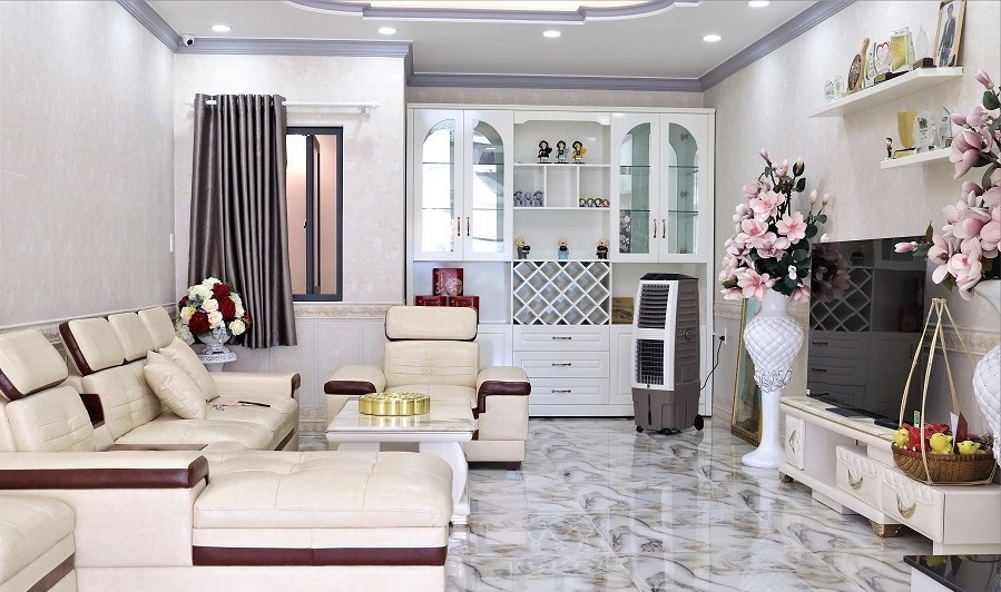 Căn nhà của Lê Dương Bảo Lâm rộng hơn 100m2, gồm 3 tầng lầu và một sân thượng. Ảnh: Vietnamnet