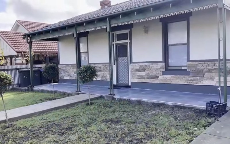 Tọa lạc tại thành phố Adelaide, ngôi nhà của nghệ sĩ Lê Giang có không gian rộng rãi.