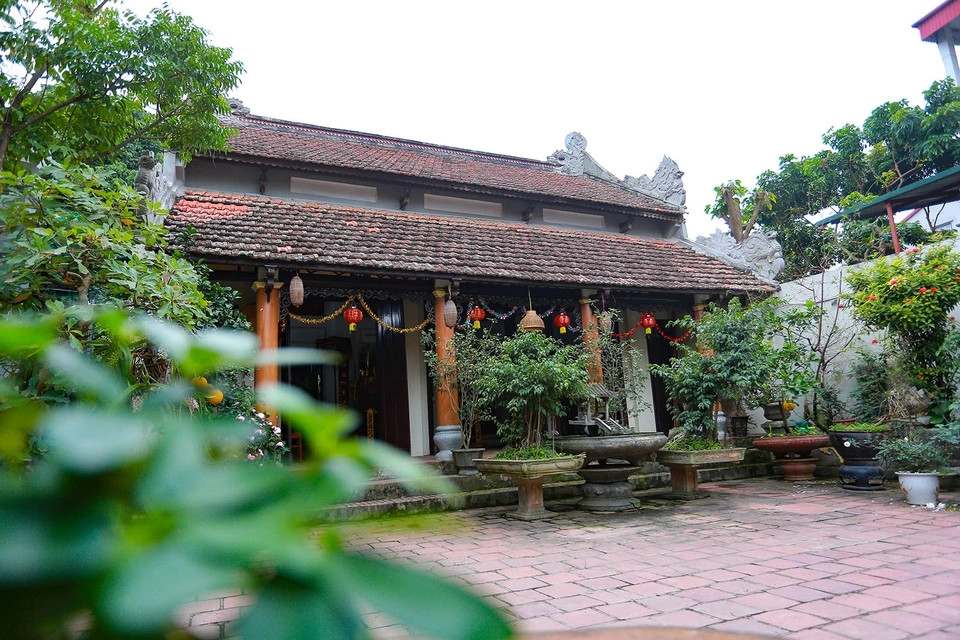 Căn nhà cổ hiện là địa điểm quay yêu thích của các đạo diễn. Mỗi năm, gia chủ đón tiếp khoảng 8-10 đoàn làm phim đến ghi hình. Ảnh: Dân trí