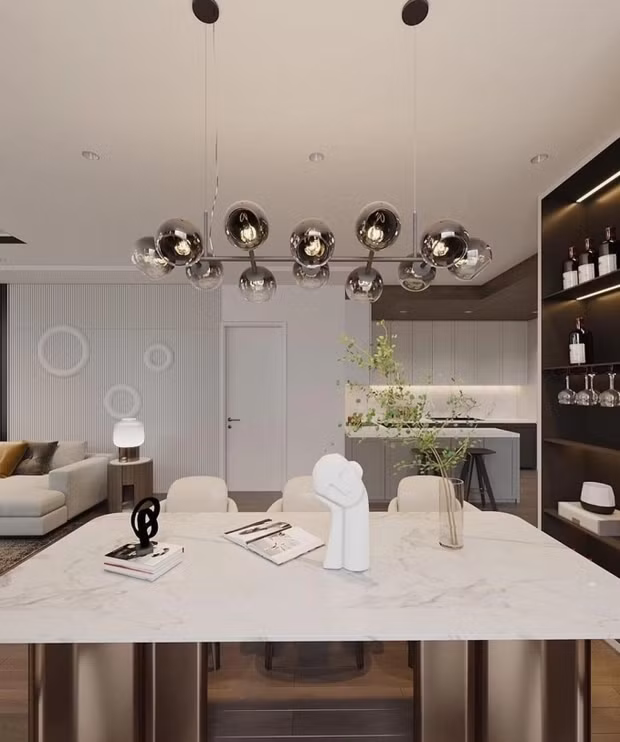 Phòng bếp không quá rộng nhưng tiện nghi.