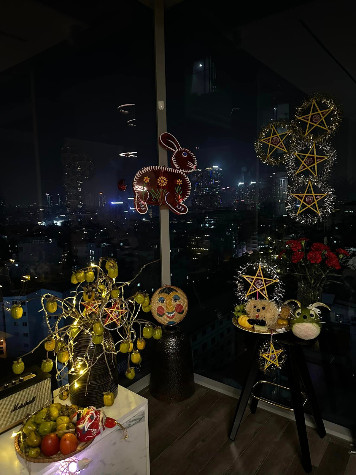 Mỗi dịp lễ, tết, Tố Uyên lại decor theo chủ đề.