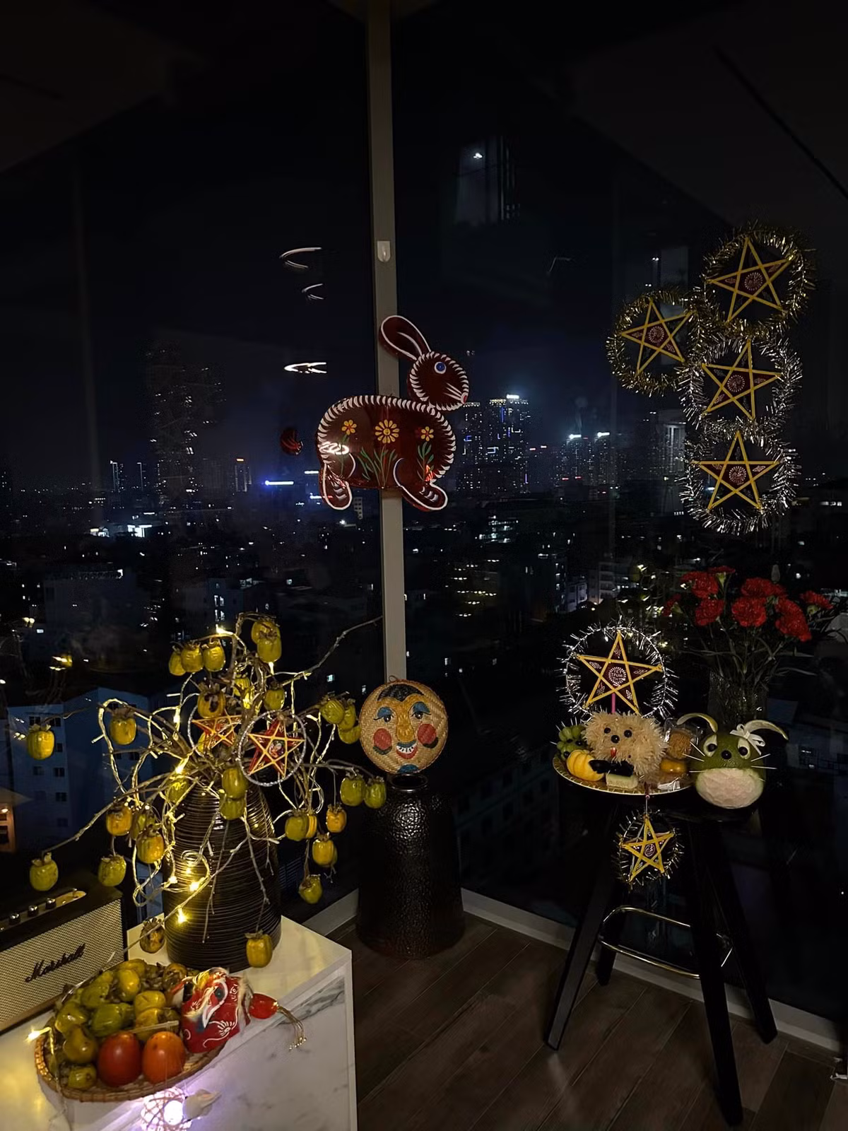 Mỗi dịp lễ, tết, Tố Uyên lại decor theo chủ đề.