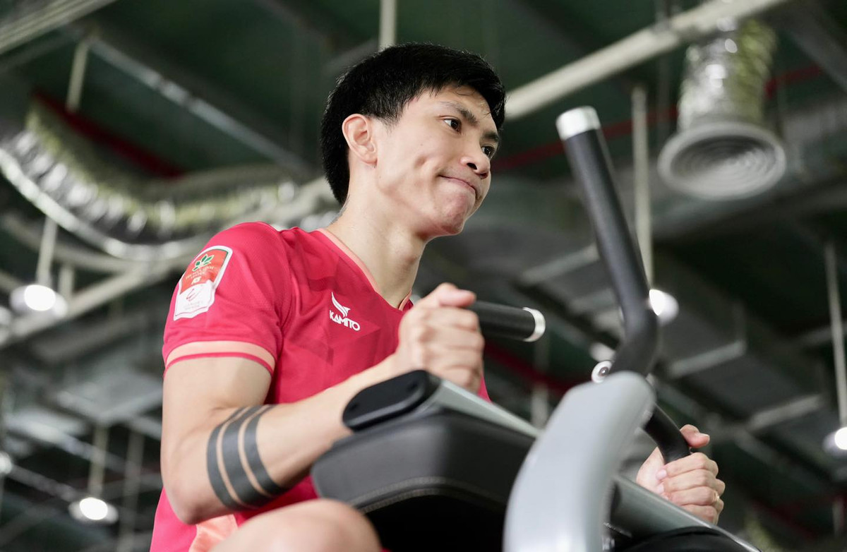 Số tiền lót tay của Đoàn Văn Hậu cũng ở mức hàng tỷ đồng. Ảnh: FB Đoàn Văn Hậu