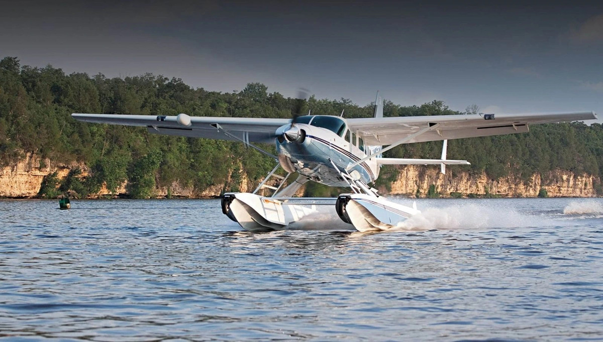 Ngoài ra, tỷ phú Bill Gates còn sở hữu thủy phi cơ Cessna 208 Caravan do hãng Cessna Aircraft của Mỹ sản xuất. Nguồn ảnh: Simple Flying, Getty