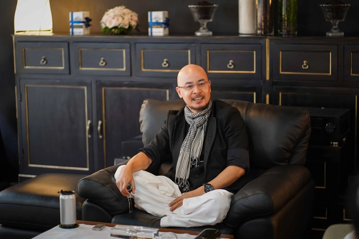 Sinh ra trong gia đình nông dân nghèo, ông Đặng Lê Nguyên Vũ phải sớm phụ cha mẹ để lo cho cuộc sống gia đình. Có lẽ hoàn cảnh gia đình đã tác động lớn đến tư tưởng của ông. Ảnh: Người lao động