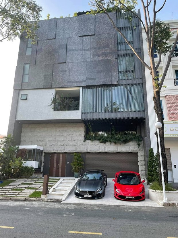 Vợ chồng Cường Đô La cùng các con sống trong ngôi biệt thự bề thế ở "khu nhà giàu" Quận 7, TP HCM. Ảnh: Đời sống pháp luật