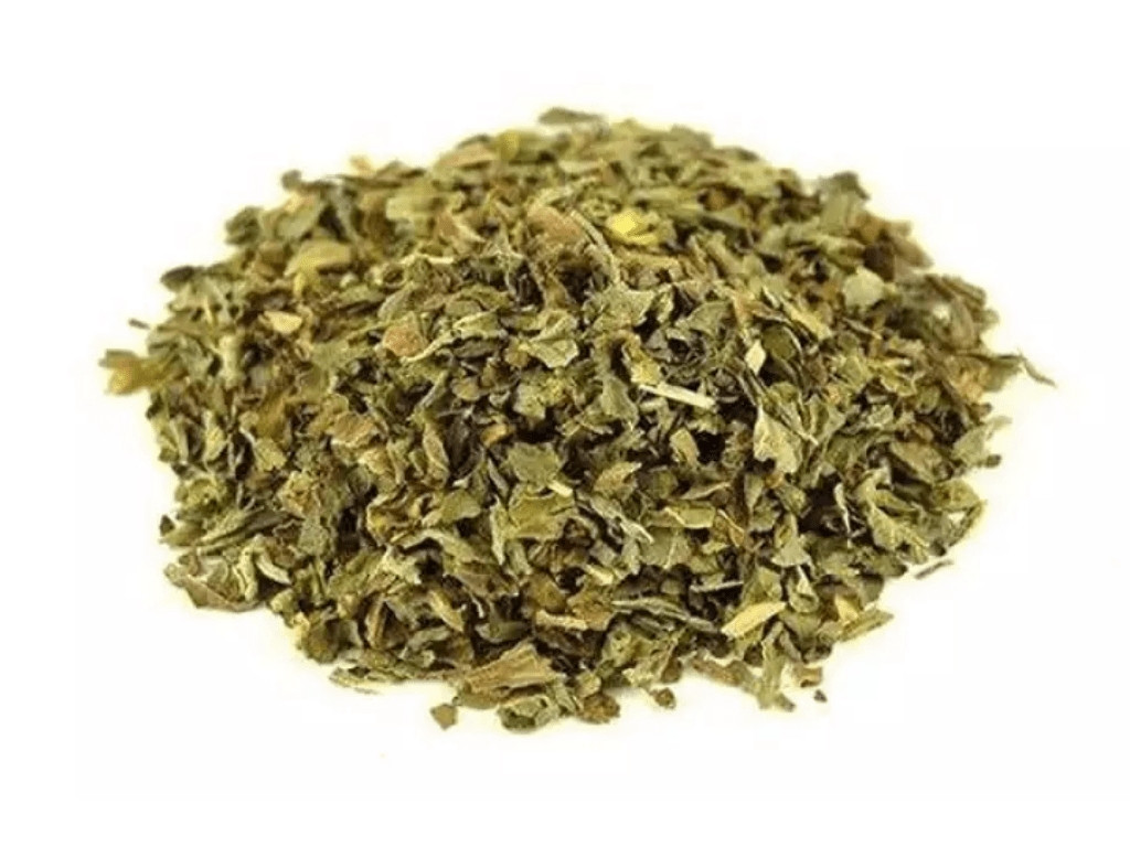 Cây đu đủ được trồng nhiều ở nước ta với mục đích chủ yếu để lấy quả mà không biết trên shopee, lá đu đủ đực sấy khô bán 30.000-124.000 đồng/kg. Ảnh: Farm 24h