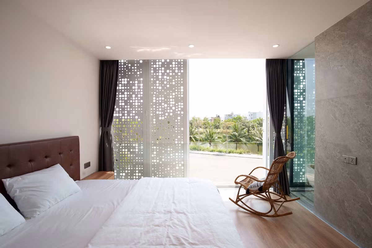 Điều này giúp tiết kiệm một phần việc sử dụng nguồn nước khan hiếm. Nguồn ảnh: 85 Studio