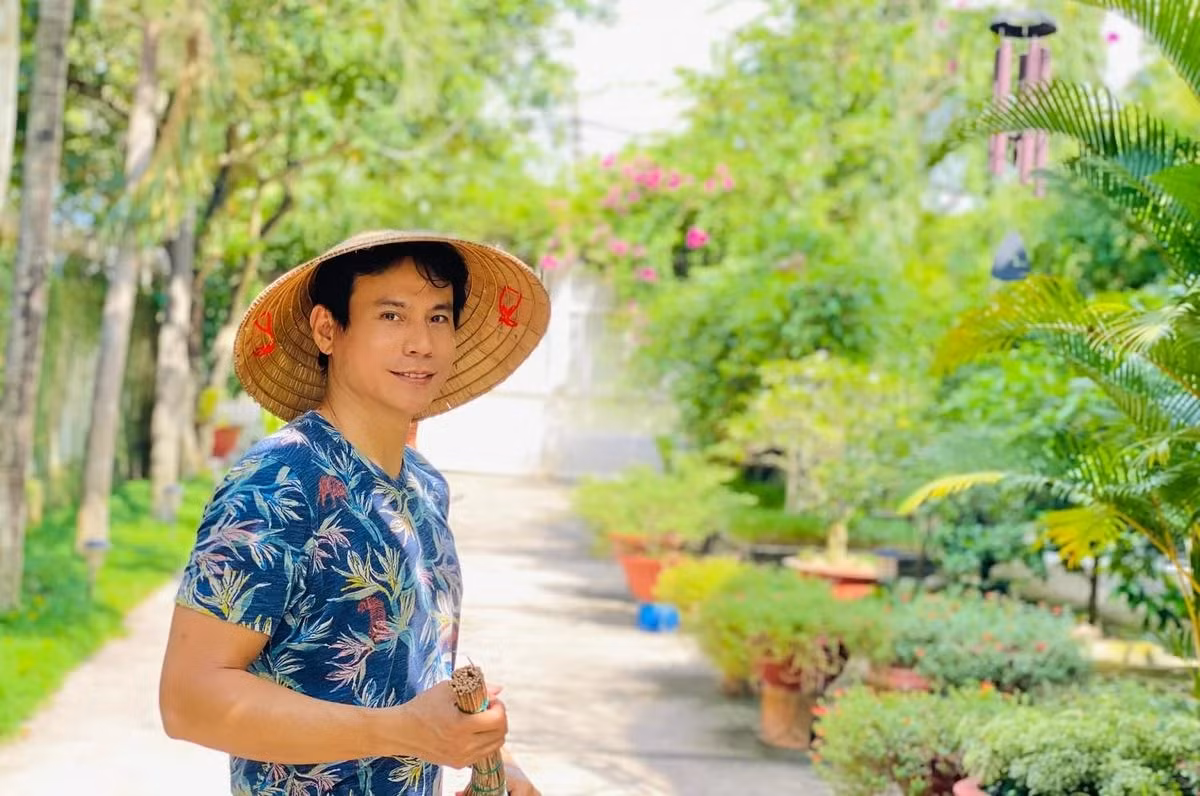 Ở tuổi U50, Trí Quang có cuộc sống độc thân bình yên trong căn nhà vườn 800m2 ở huyện Củ Chi (TP HCM ). Ảnh: Saostar