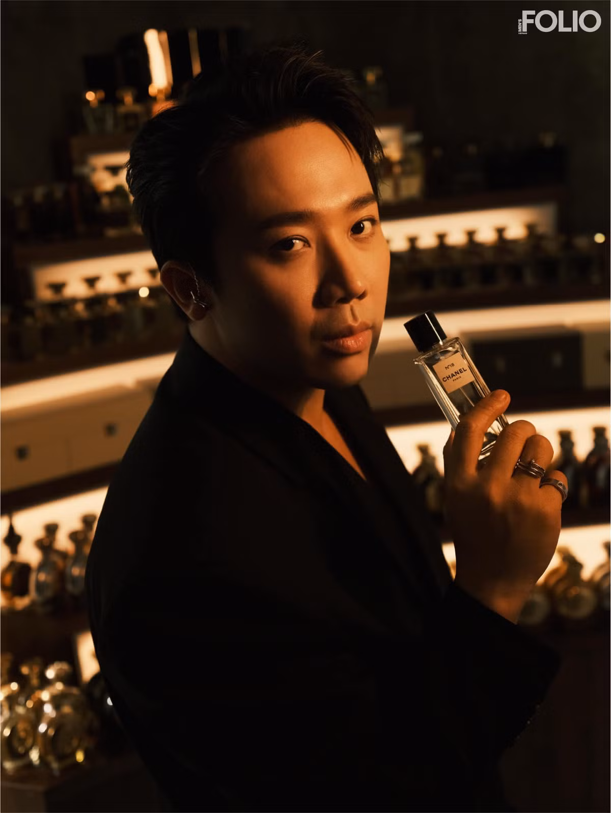 Bộ sưu tập nước hoa của Trấn Thành khiến ai nấy đều choáng ngợp.