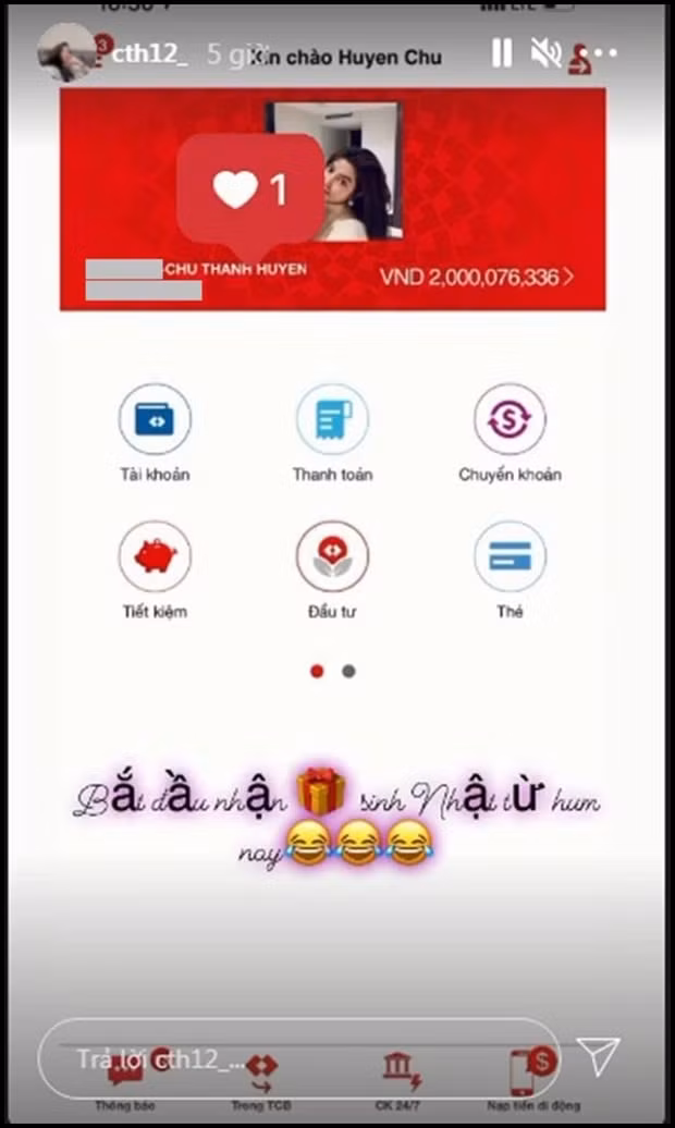 Cô nàng từng để lộ số dư 2 tỷ đồng trong tài khoản tiết kiệm khiến khán giả trầm trồ. Ảnh chụp màn hình