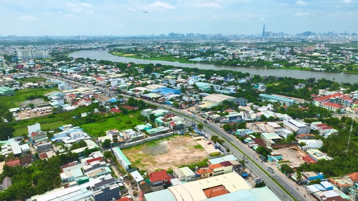 GRDP bình quân đầu người của Bình Dương đến cuối năm 2022 đạt 166 triệu đồng/người, tăng gần 28 lần so với năm 1997. Ảnh: Hanoimoi