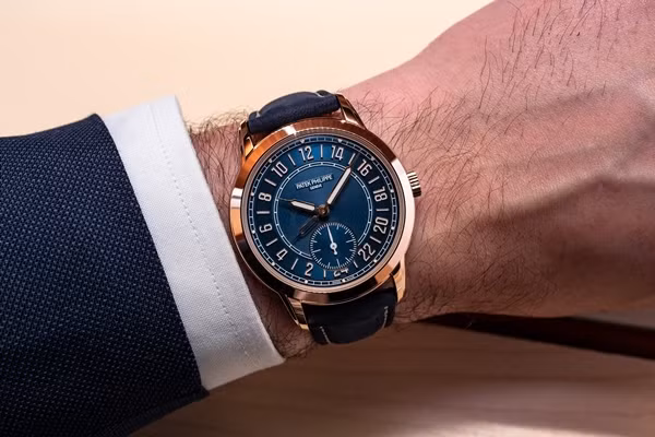 Một đặc điểm chính của đồng hồ Patek Philippe là sự khéo léo đặc biệt trong từng bộ phận. Nhà sản xuất cho rằng mọi bộ phận của đồng hồ, dù có nhìn thấy hay không, đều quan trọng như nhau. Ảnh: Hodinkee