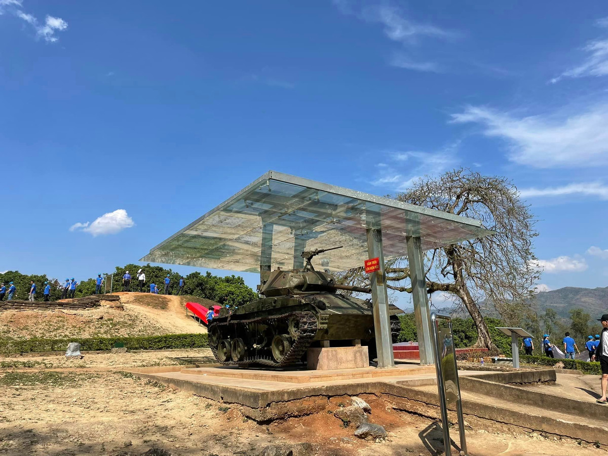 Den manh dat hao hung Dien Bien song lai nhung phut giay lich su-Hinh-7