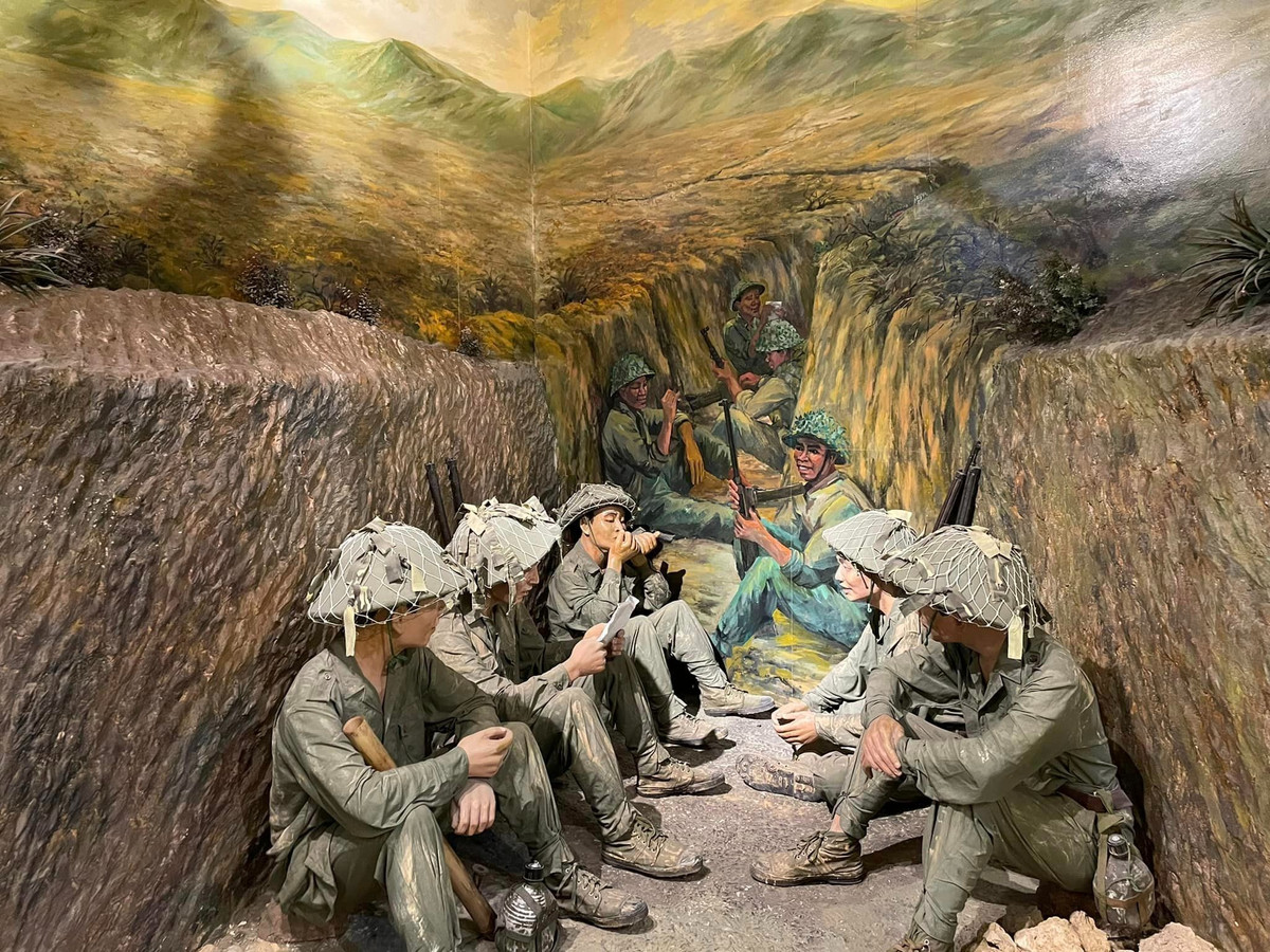 Den manh dat hao hung Dien Bien song lai nhung phut giay lich su-Hinh-5