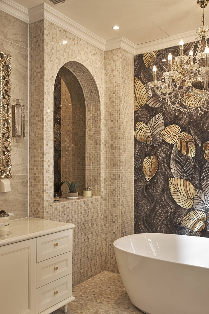 Không gian phòng tắm sang chảnh là nơi thư giãn của người đẹp.