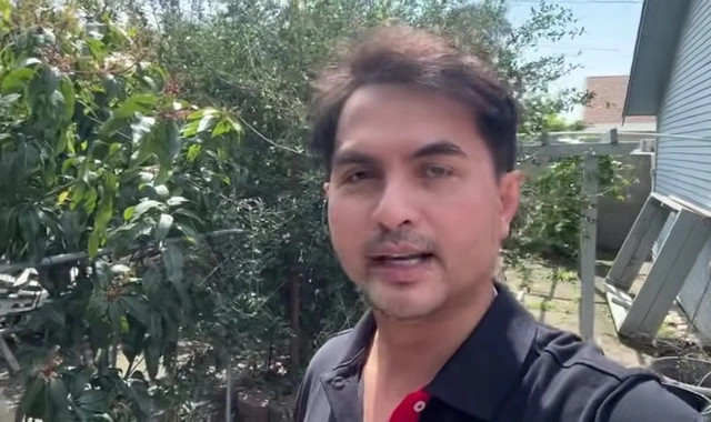 Người mẫu Đức Tiến tỏ ra tự hào về khu vườn do một tay mình chăm bón.