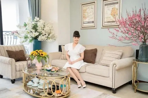Năm 2021, Vân Dung từng chia sẻ hình ảnh trong một căn hộ cũng có phong cách tương tự.