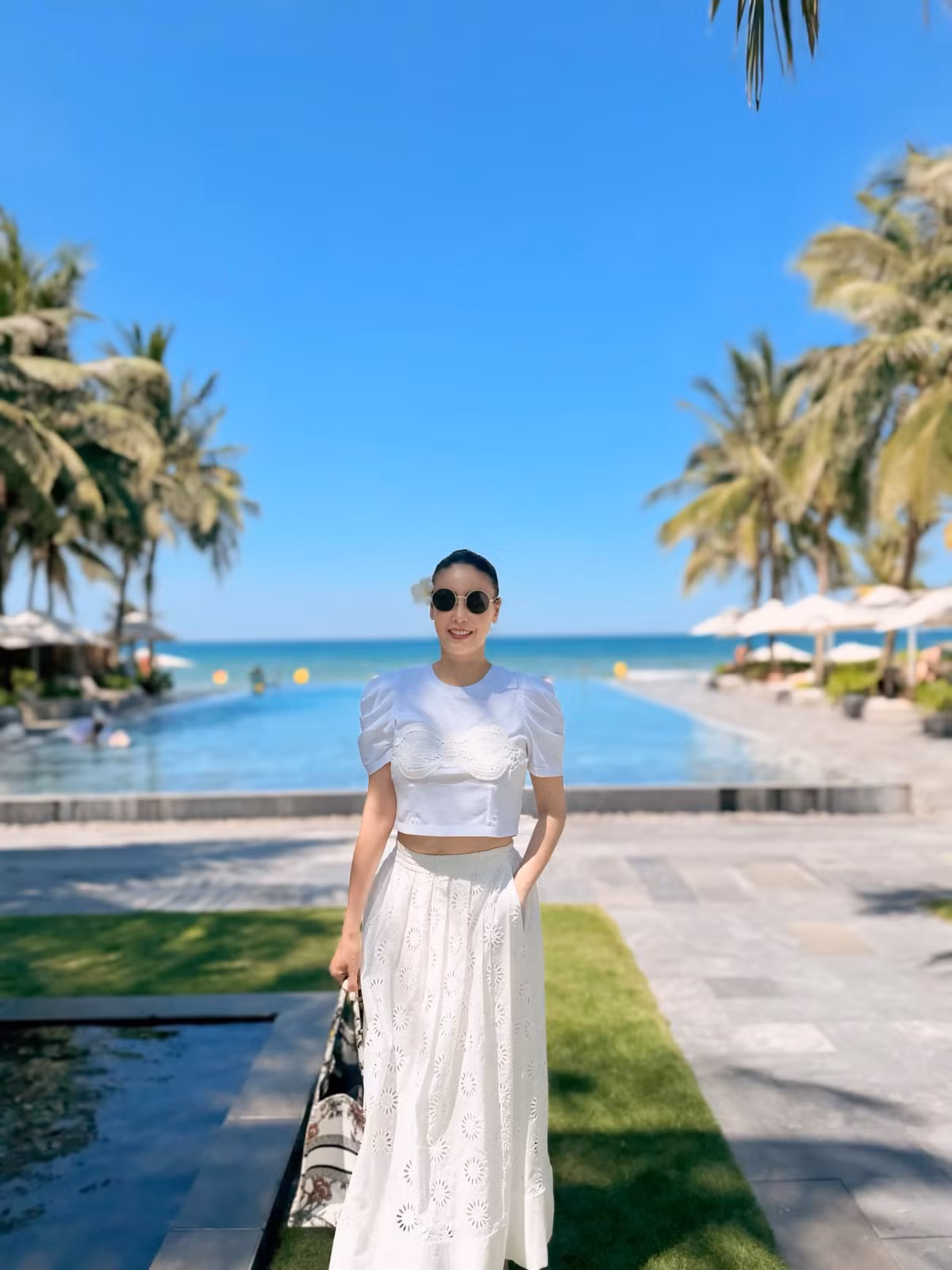 Bên cạnh đó, Hoa hậu Hà Kiều Anh còn sở hữu một trung tâm thẩm mỹ tiêu chuẩn quốc tế tại trung tâm quận 1 (TP HCM), đồng thời làm chủ một khách sạn 5 sao tại Vũng Tàu. Ảnh: FB Ha Kieu Anh