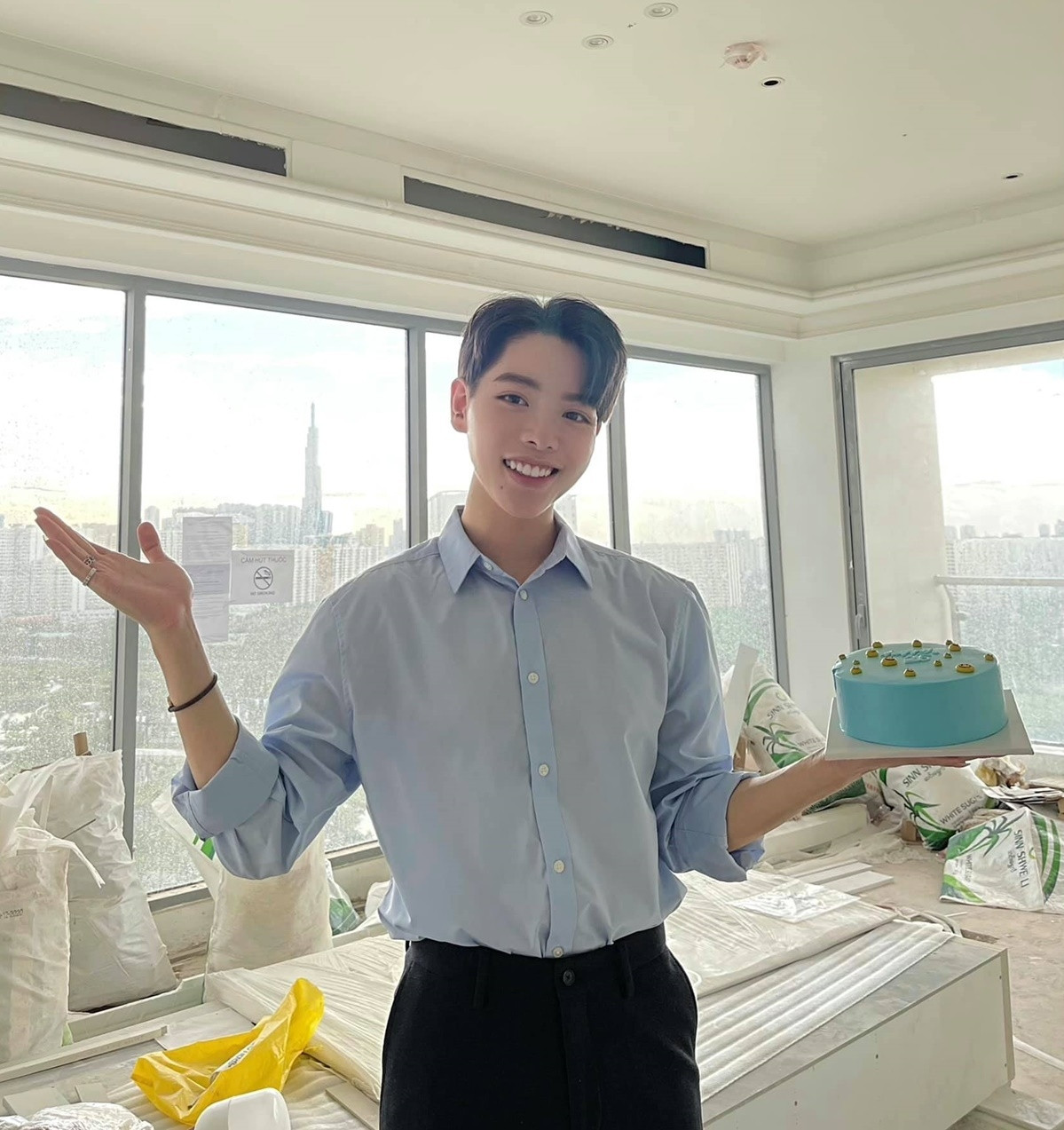 Cụ thể, năm 2021, Đức Phúc tậu căn hộ rộng 120m2 bao gồm 3 phòng ngủ tại thành phố Thủ Đức trị giá hơn 10 tỷ đồng. Ảnh: FBNV