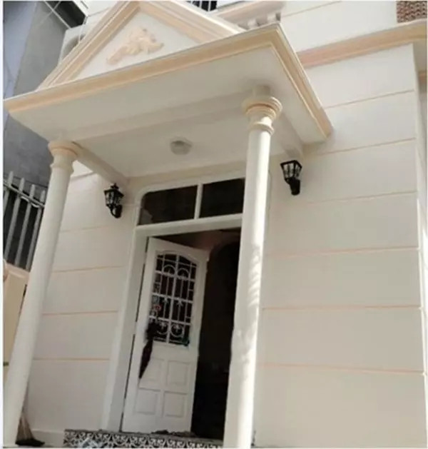 Trước đó, khi mới kết hôn, Lưu Hương Giang - Hồ Hoài Anh sống trong một ngôi nhà rộng rãi với gam màu be chủ đạo. Ảnh: Internet