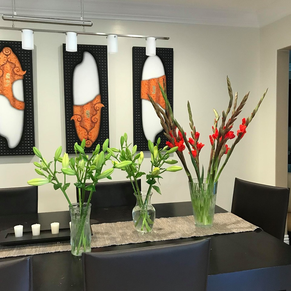 Góc bếp sang trọng trong biệt thự của Minh Tuyết. Ảnh: FBNV