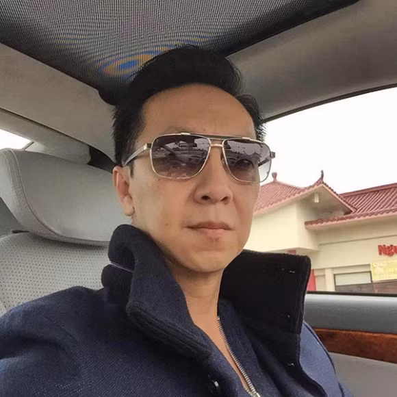 Không hoạt động trong làng giải trí nhưng ông xã Minh Tuyết được biết đến là doanh nhân thành đạt trong cộng đồng người Mỹ gốc Việt tại bang California. Ảnh: Vietnamnet