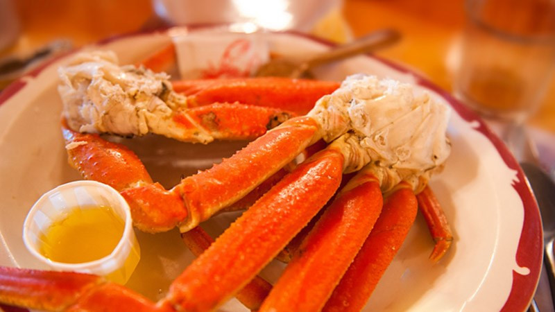 Cua tuyết có thể chế biến thành nhiều món ngon như hấp, nướng, rang me, luộc... Ảnh: Getty