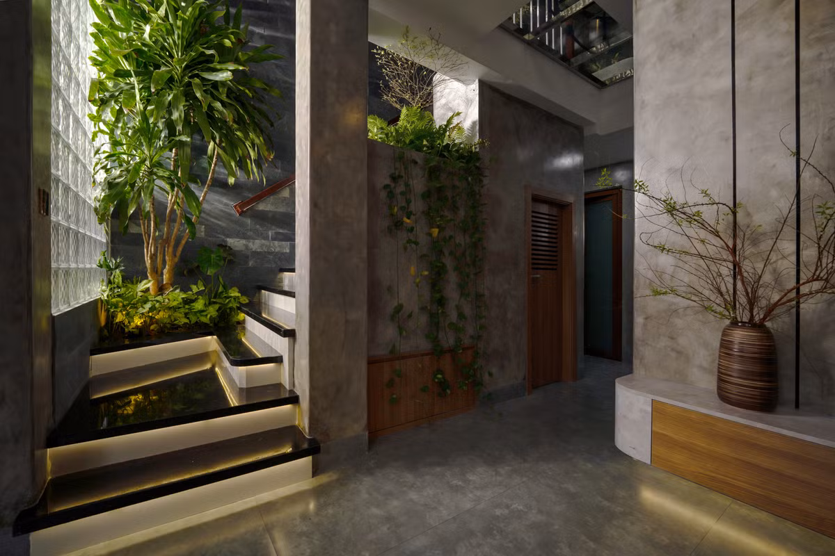 Không gian ở được sử dụng giải pháp thiết kế tầng lửng là tạo một không gian mở liền mạch thông thoáng cho tất cả các không gian trong nhà.