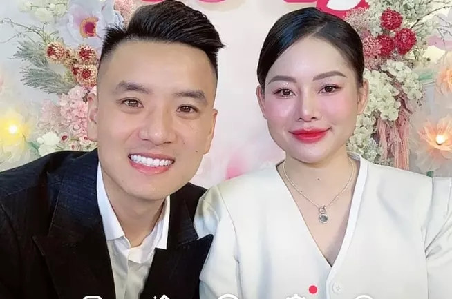 Anh Dương Vũ - founder của MCN DEVEE LIVE ước tính, với con số ấn tượng 100 tỷ như vậy thì thu nhập của gia đình Quyền Leo Daily có thể lên tới mười chữ số.