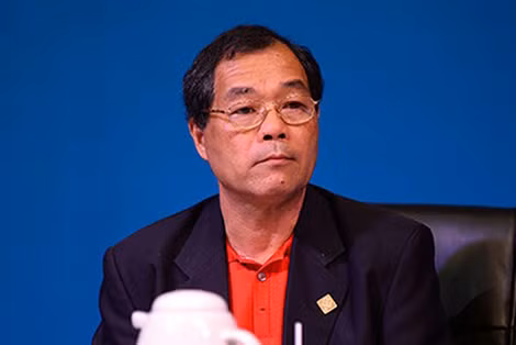 Tuổi thơ của ông Trầm Bê gắn với đàn trâu trên đồng. Ông còn phải đi ở đợ cho hào phú và chở củi mướn. Ảnh: Cand