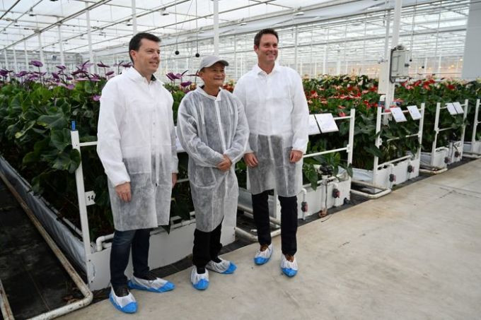 Hồi tháng 10/2021, Jack Ma đến Tây Ban Nha để học về nông nghiệp và công nghệ liên quan tới môi trường. Sau đó, đổng sáng lập Alibaba cũng tới Hà Lan, Nhật Bản để nghiên cứu sâu về lĩnh vực này. Ảnh: Reuters