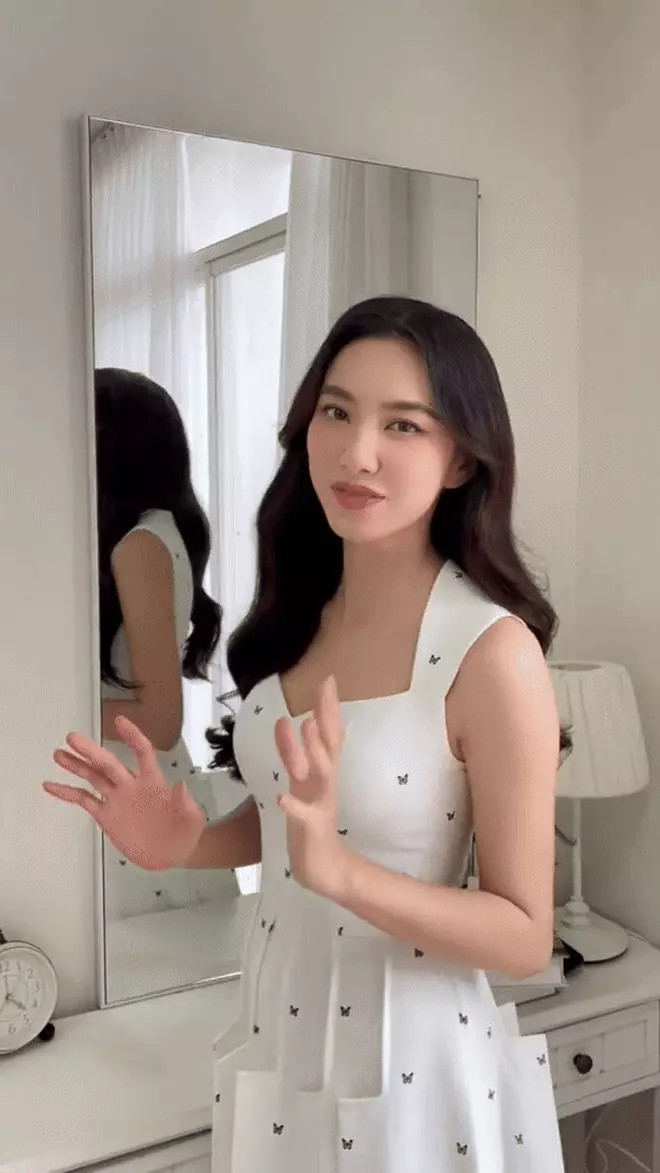 Phòng ngủ của Thùy Tiên cũng đơn giản và tinh tế. Nguồn ảnh: TikTok