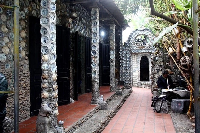 Những mảnh gốm sứ cổ có niên đại từ các triều đại Hán, Đường, Tống, Lý, Trần... Ảnh: Infonet