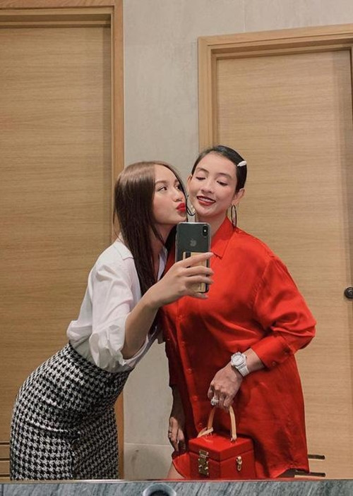 Vị "phú bà" xinh đẹp này là mẹ chồng của hot girl Mai Tây nổi tiếng Cần Thơ. Ảnh: @wiidiamonds93