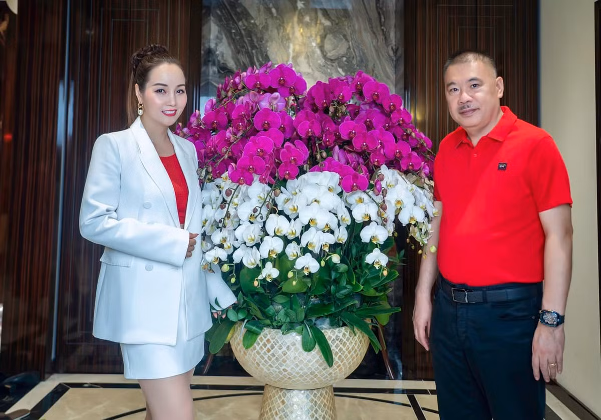 Ngoài căn biệt thự ở TP HCM, dịp Tết Giáp Thìn vừa qua, diễn viên Mai Thu Huyền chia sẻ niềm vui khi tân gia nhà mới tại thủ đô Hà Nội. Ảnh: FBNV