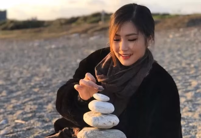 Giống như nhiều du học sinh khác, Hương Tràm sống trong một căn nhà thuê ở California, Mỹ.