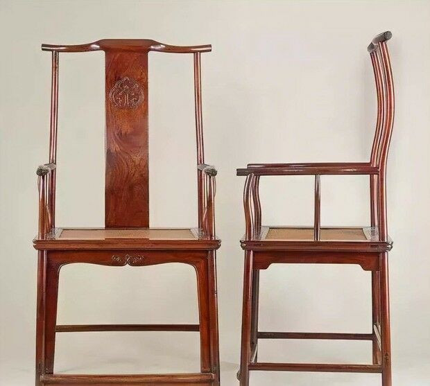 Nhặt ghế cũ từ đống rác, cụ ông bất ngờ bán được 75 tỷ Nhat ghe cu tu dong rac, cu ong bat ngo ban duoc 75 ty