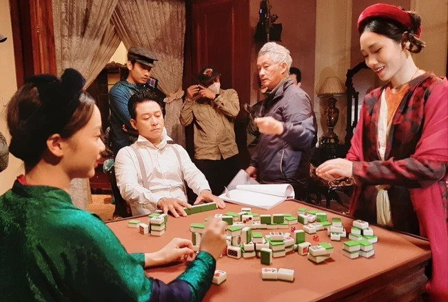 Mới đây, ca sĩ Tuấn Hưng thu hút sự chú ý của khán giả khi vào vai công tử trong bộ phim chiếu rạp "Đào, phở và piano".