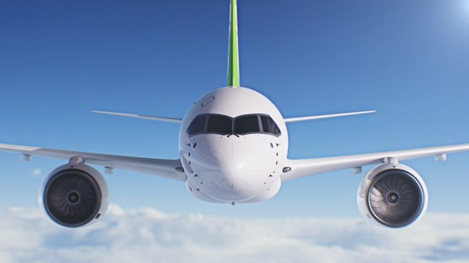 Hệ thống liên lạc và định vị sử dụng linh kiện từ nhà sản xuất Rockwell Collins (Mỹ). Một số bộ phận khác của C919 từ các nhà sản xuất của Mỹ như bánh và phanh (Honeywell), vỏ nhôm thân máy bay (Acronic), hộp đen (GE). Ảnh: Straits Times