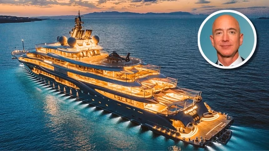 Koru - siêu du thuyền dài 127 m trị giá gần 500 triệu USD của tỷ phú Jeff Bezos có 3 boong, trong đó một boong có bể bơi và 3 cột buồm khổng lồ. Ảnh: Getty