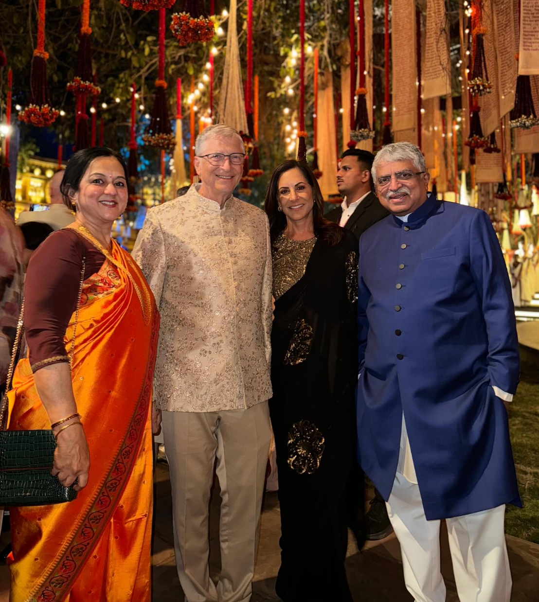 Theo BNN Breaking, sau khi dự lễ cưới con trai tỷ phú Mukesh Ambani ở Ấn Độ, tỷ phú Bill Gates đã trở lại Việt Nam và có chuyến du lịch đến Hội An, Đà Nẵng trong khoảng 5 ngày. Ảnh: Instagram Bill Gates