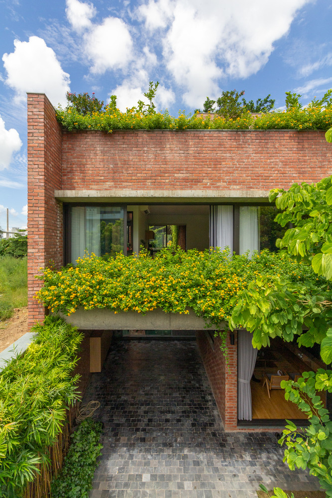 Mỗi không gian ở đều có hai mặt thoáng là cây xanh và mặt nước.