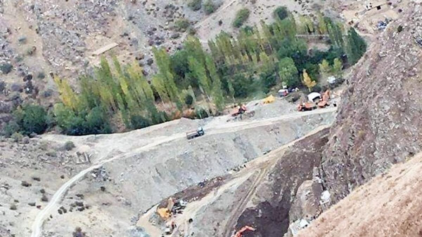 Mỏ vàng Kubol được người Nga phát hiện từ những năm 1940 và toàn bộ khu vực này cũng chứa đầy các mỏ vàng. Ảnh: Khaleej Times