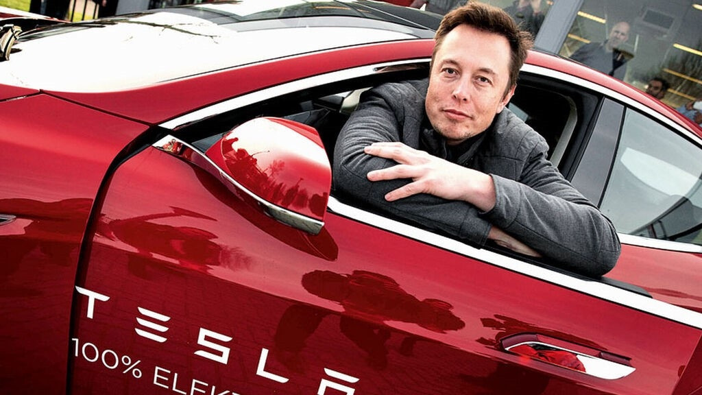 Sau đó, cổ phiếu Tesla đã giảm 56% vào cuối tháng 1 năm 2024, khiến giá trị của công ty giảm từ hơn 1,2 nghìn tỷ USD xuống dưới 600 tỷ USD. Ảnh: Sky News