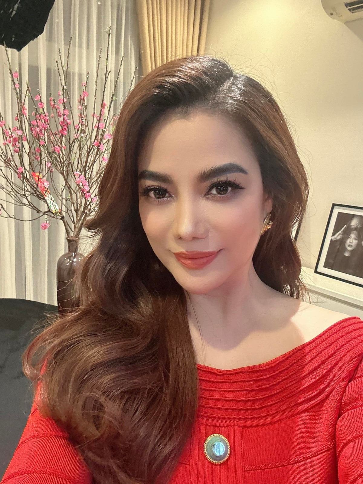 Sau này, Trương Ngọc Ánh cũng làm bất động sản và trở thành một trong những nhà đầu tư nổi danh trên thị trường. Ảnh: FBNV