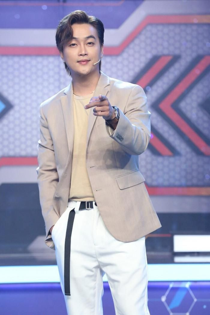 TiTi tên thật là Phạm Linh Phương, từng là trưởng nhóm nhạc HKT. Sau khi nhóm tan rã, TiTi tất bật với các dự án nghệ thuật lẫn kinh doanh. Ảnh: Báo giao thông